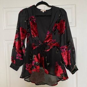 Gianni Bini velvet rose tie top